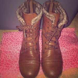 Mudd boots